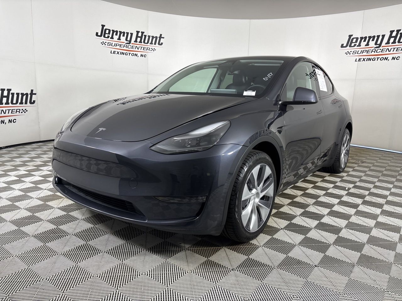 2024 Tesla Model Y Long Range AWD