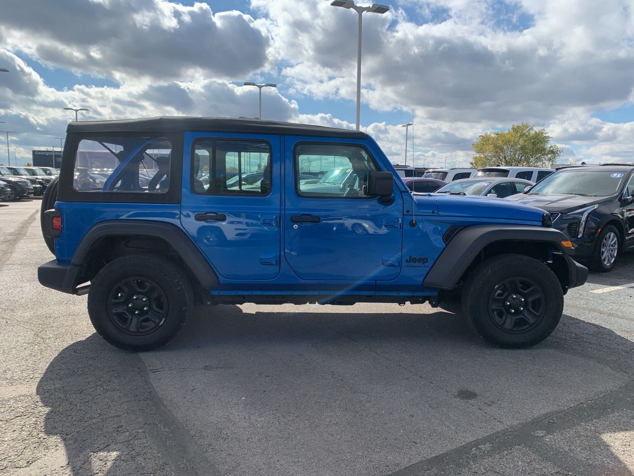 2023 Jeep Wrangler Sport 2