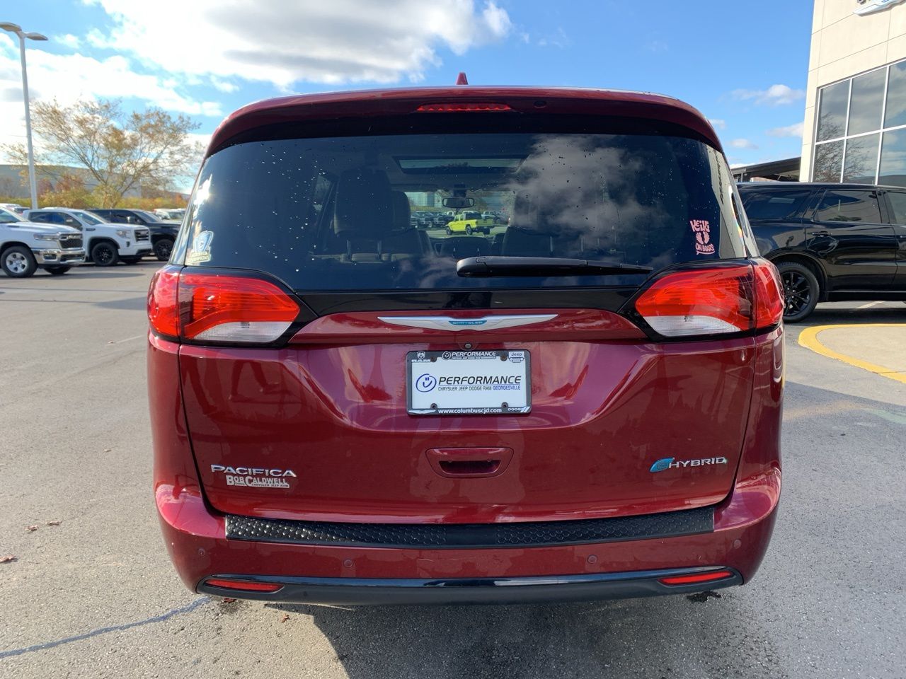 2018 Chrysler Pacifica Hybrid Limited 4