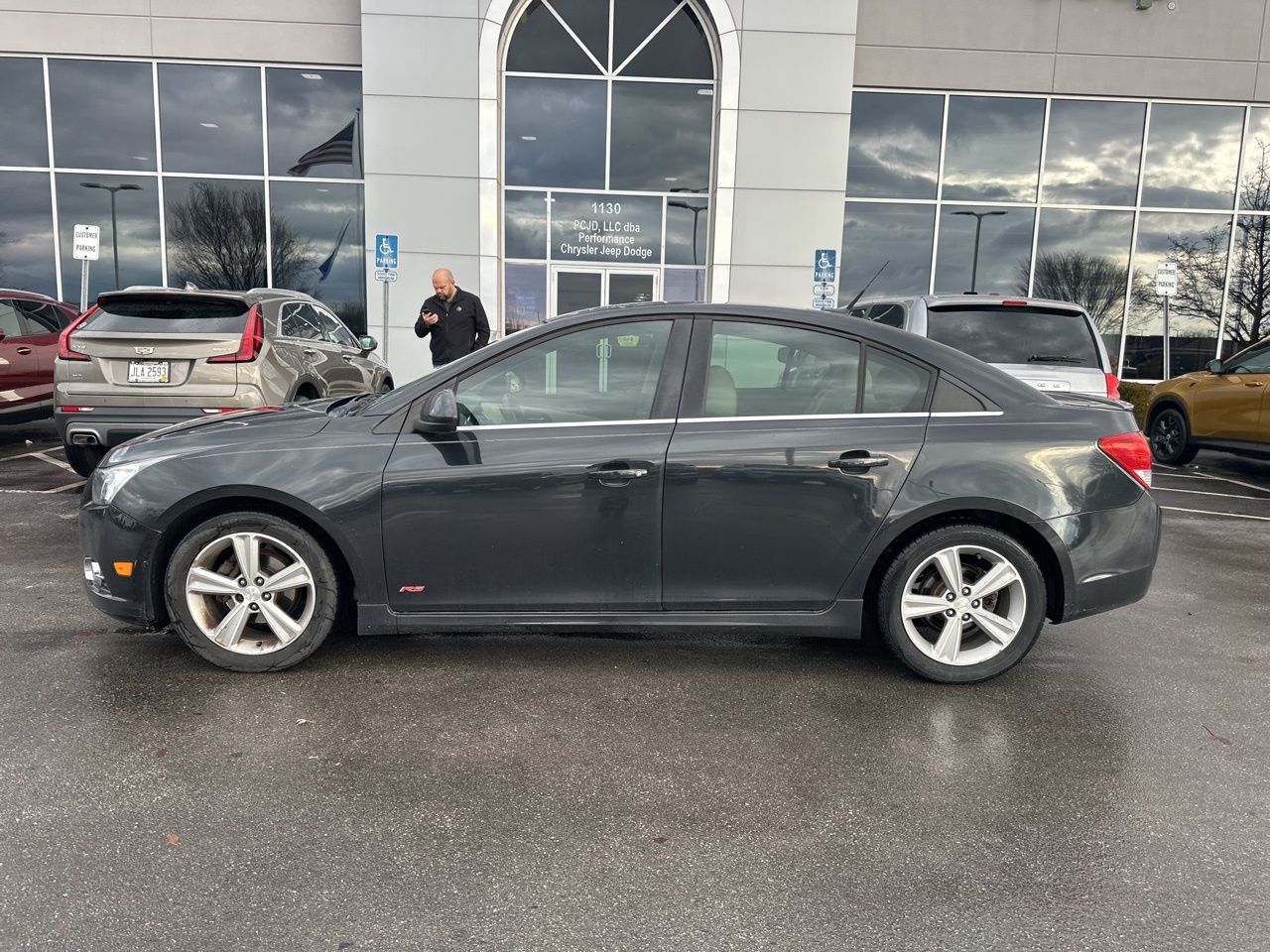 2013 Chevrolet Cruze 2LT 4