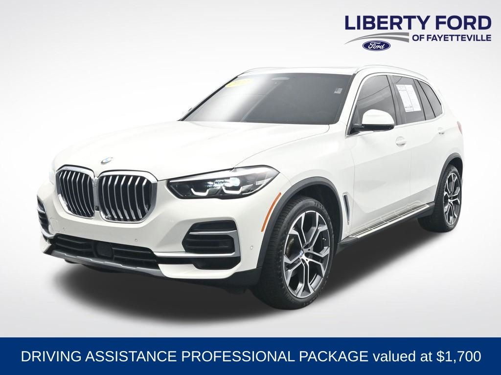 Alpine White 2022 BMW X5 SUV / Crossover Rear-Wheel Drive 8-Speed Automatic