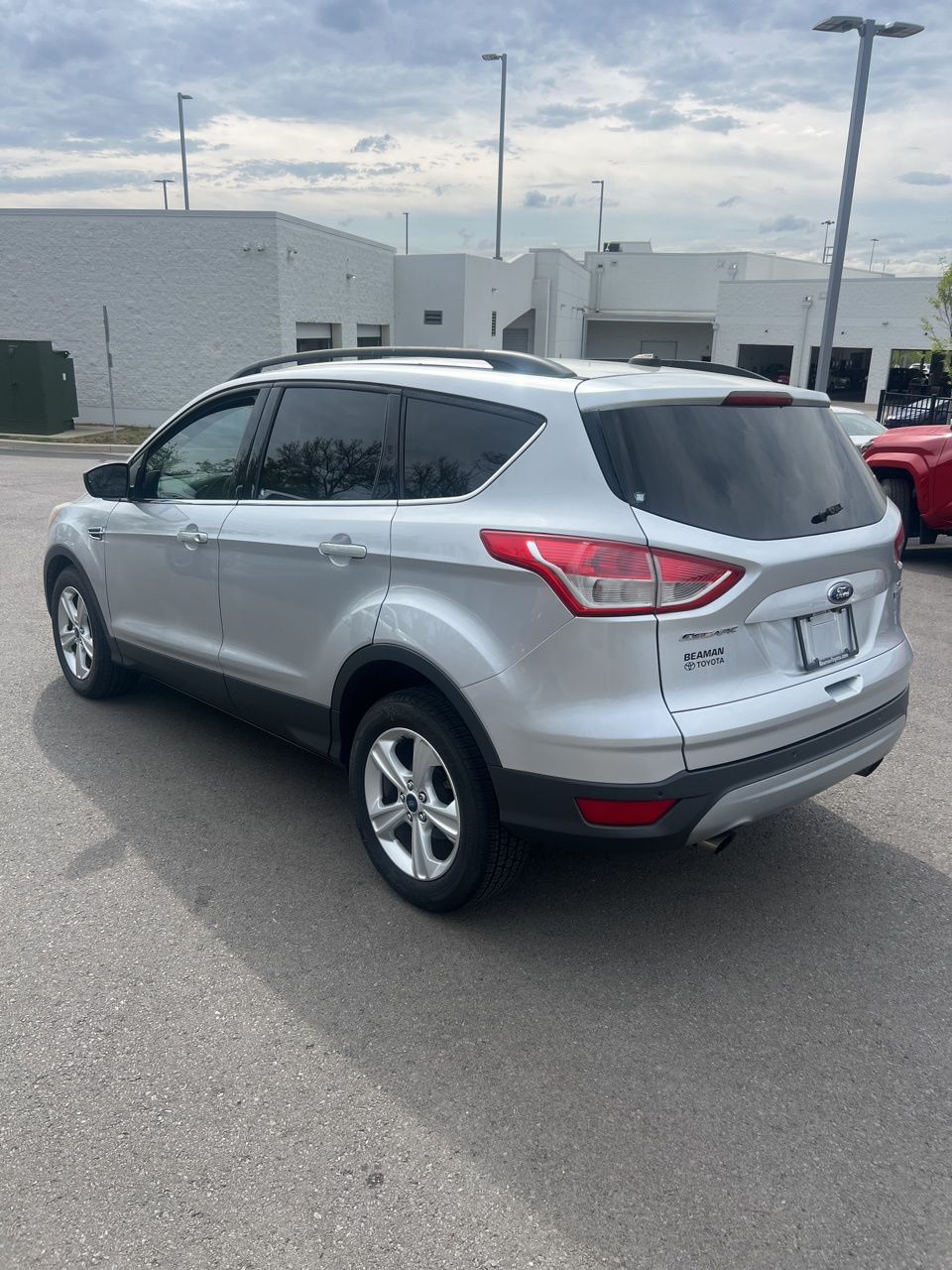 View vehicle photo 7