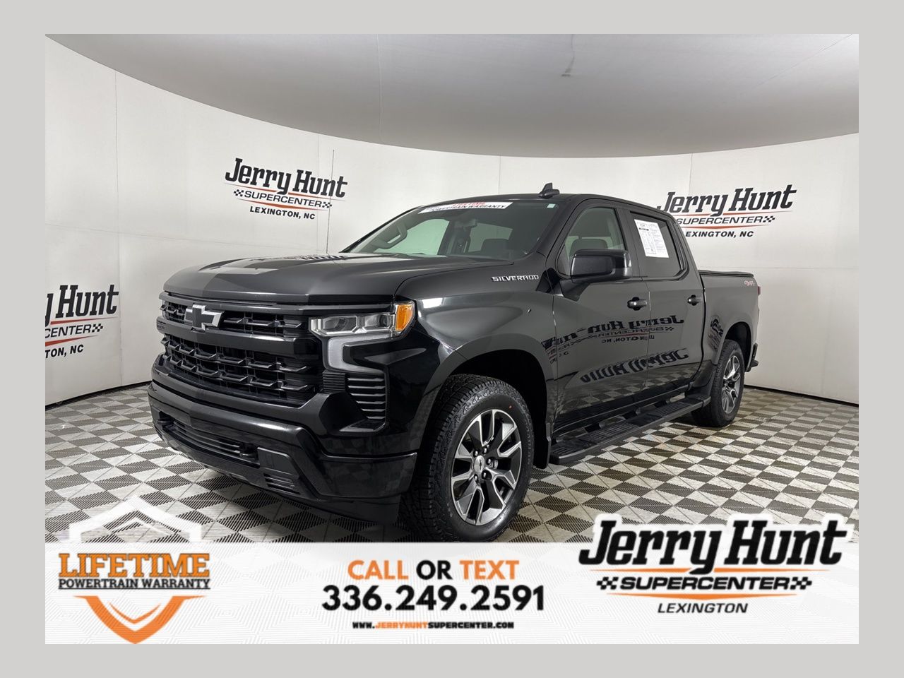 2022 Chevrolet Silverado 1500 RST Crew Cab 4WD