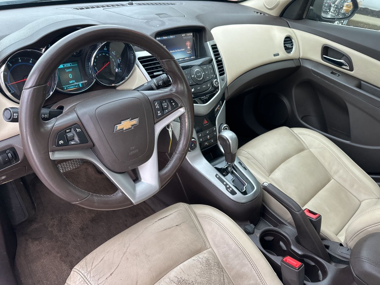 2013 Chevrolet Cruze 2LT 16