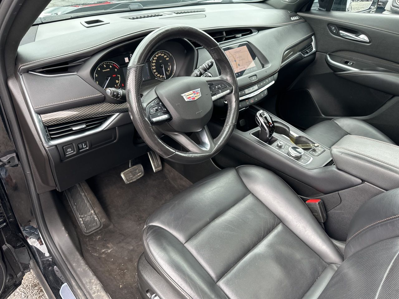 2021 Cadillac XT4 Sport 10