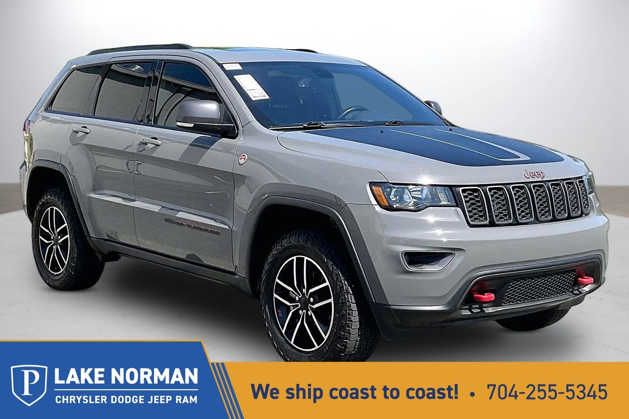 Sting-Gray Clearcoat 2020 Jeep Grand Cherokee Trailhawk 4WD SUV / Crossover Four-Wheel Drive 8-Speed Automatic