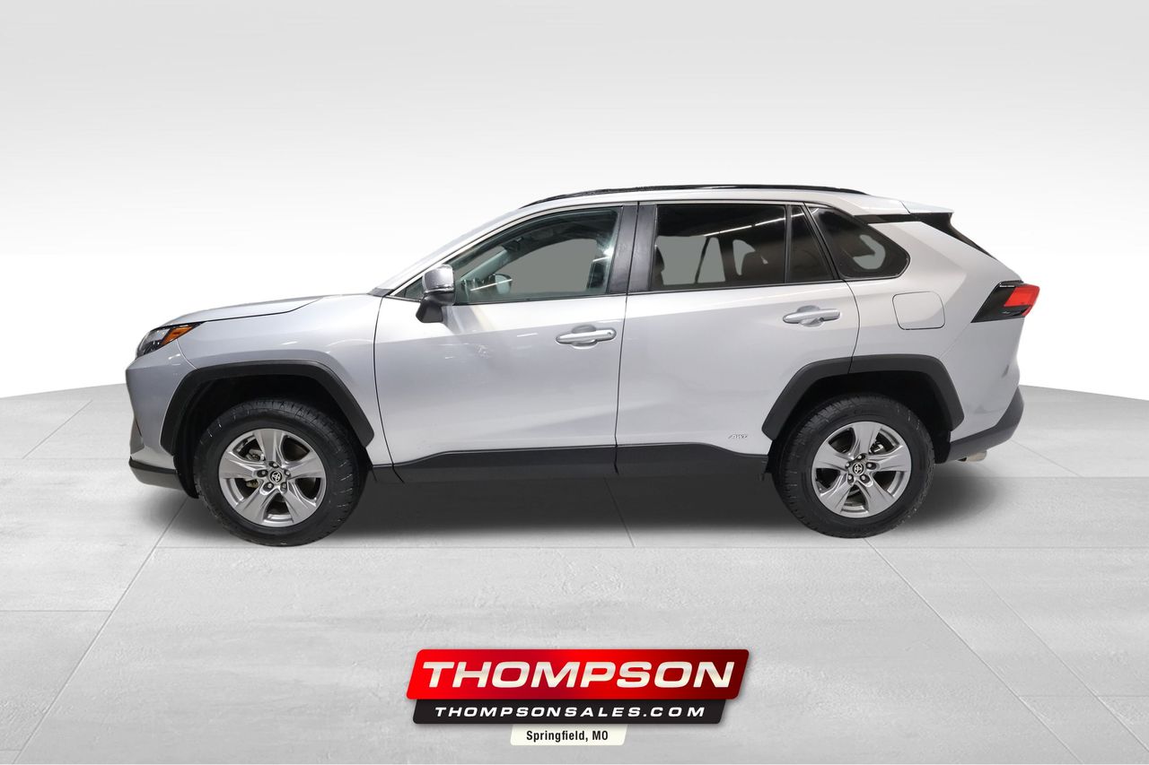 2025 Toyota RAV4 Hybrid XLE AWD