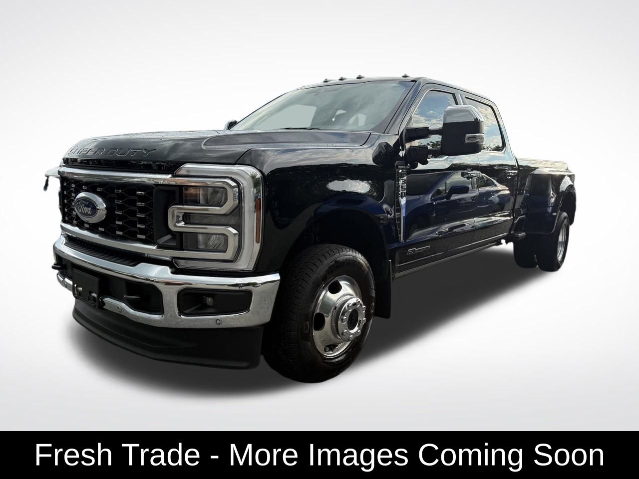 Black Metallic 2025 Ford F-350 Super Duty Pickup Truck Four-Wheel Drive Automatic