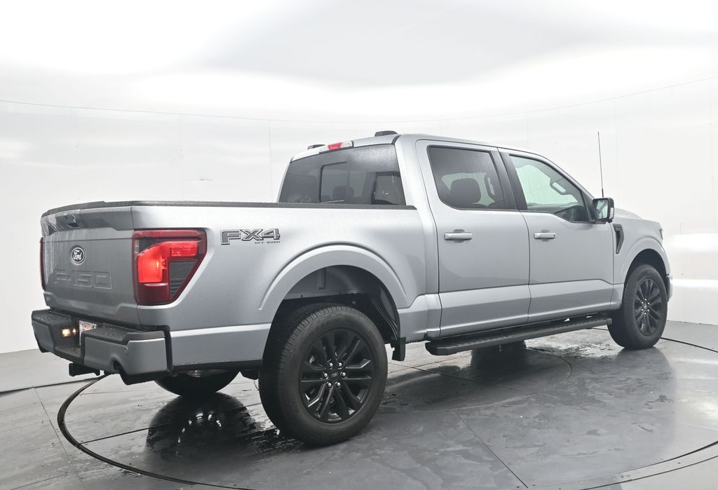 New 2026 Silver Ford XLT image 5
