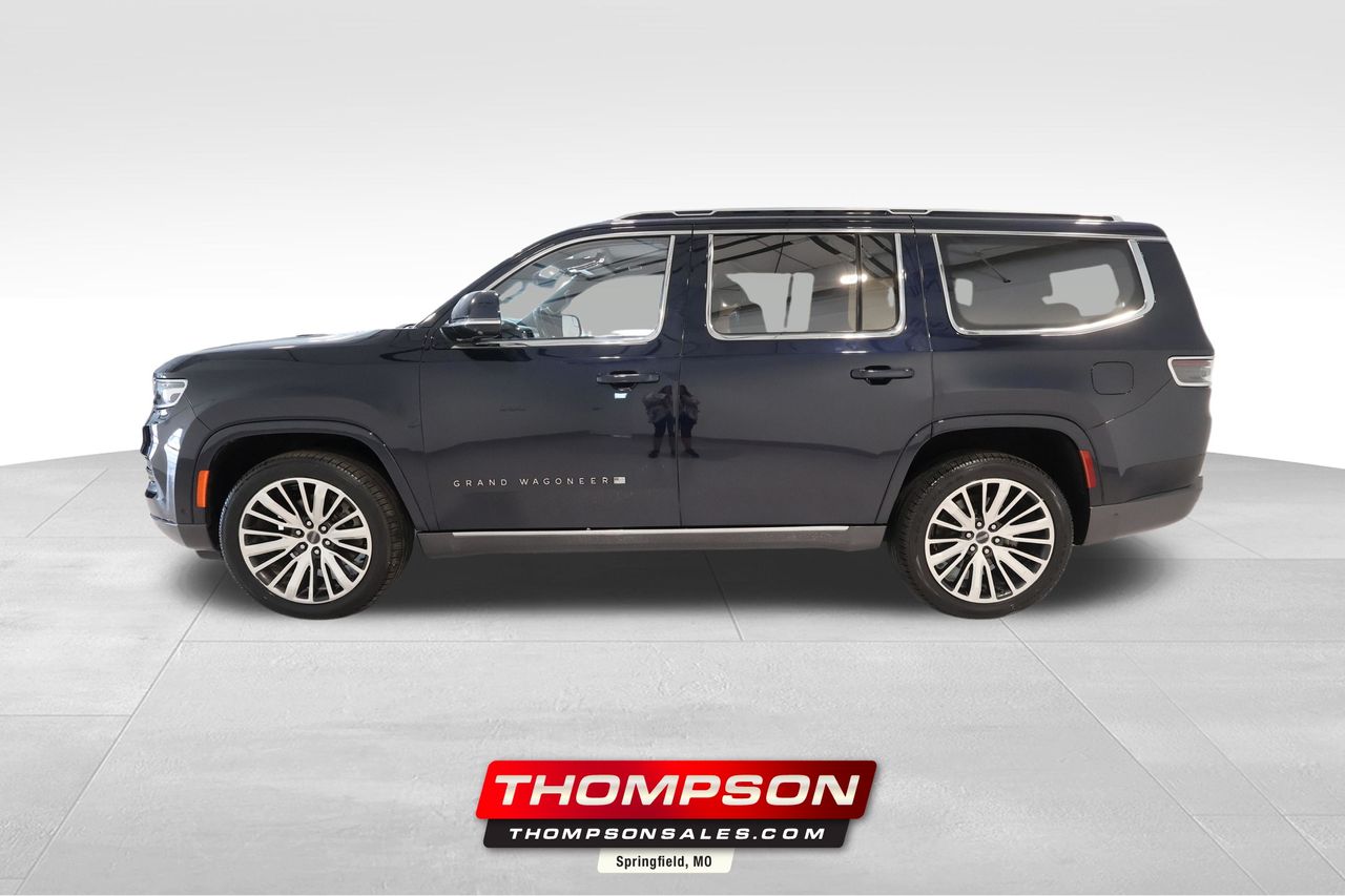  2022 Jeep Grand Wagoneer Series III 4WD   