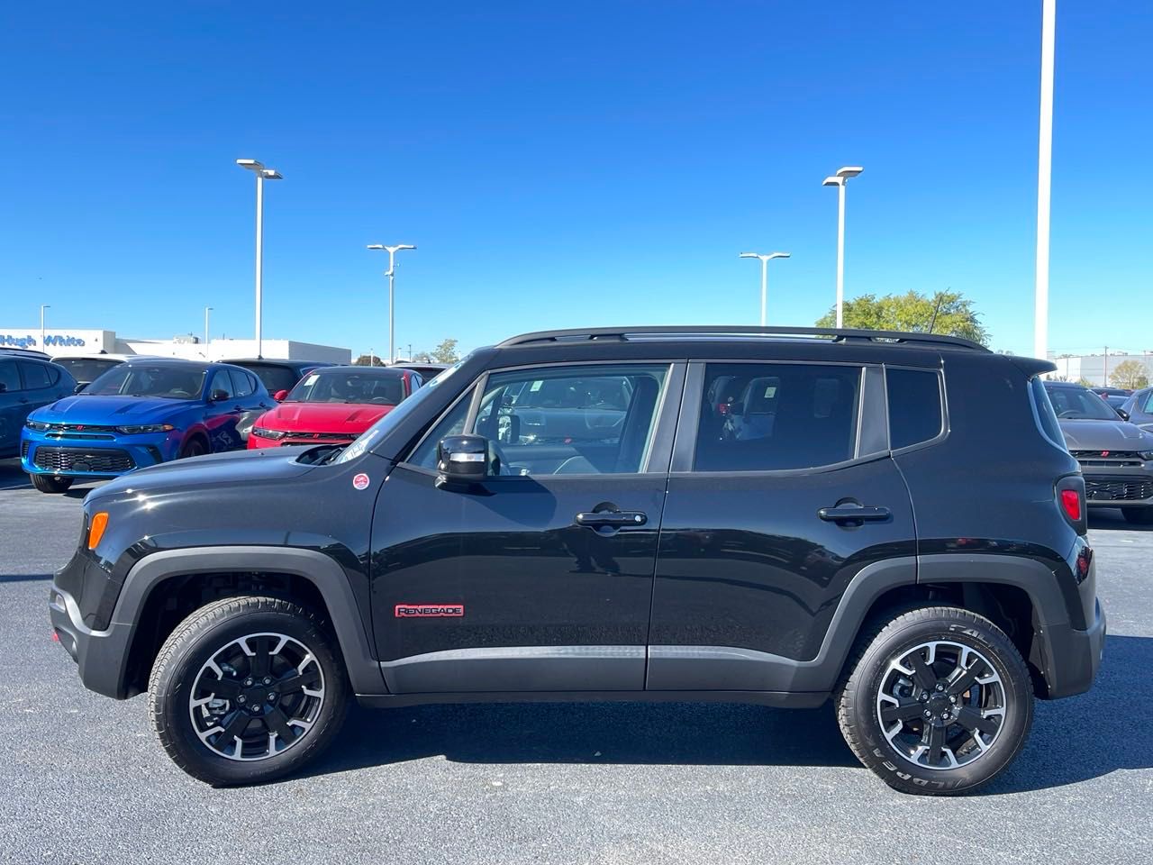 2023 Jeep Renegade Trailhawk 6