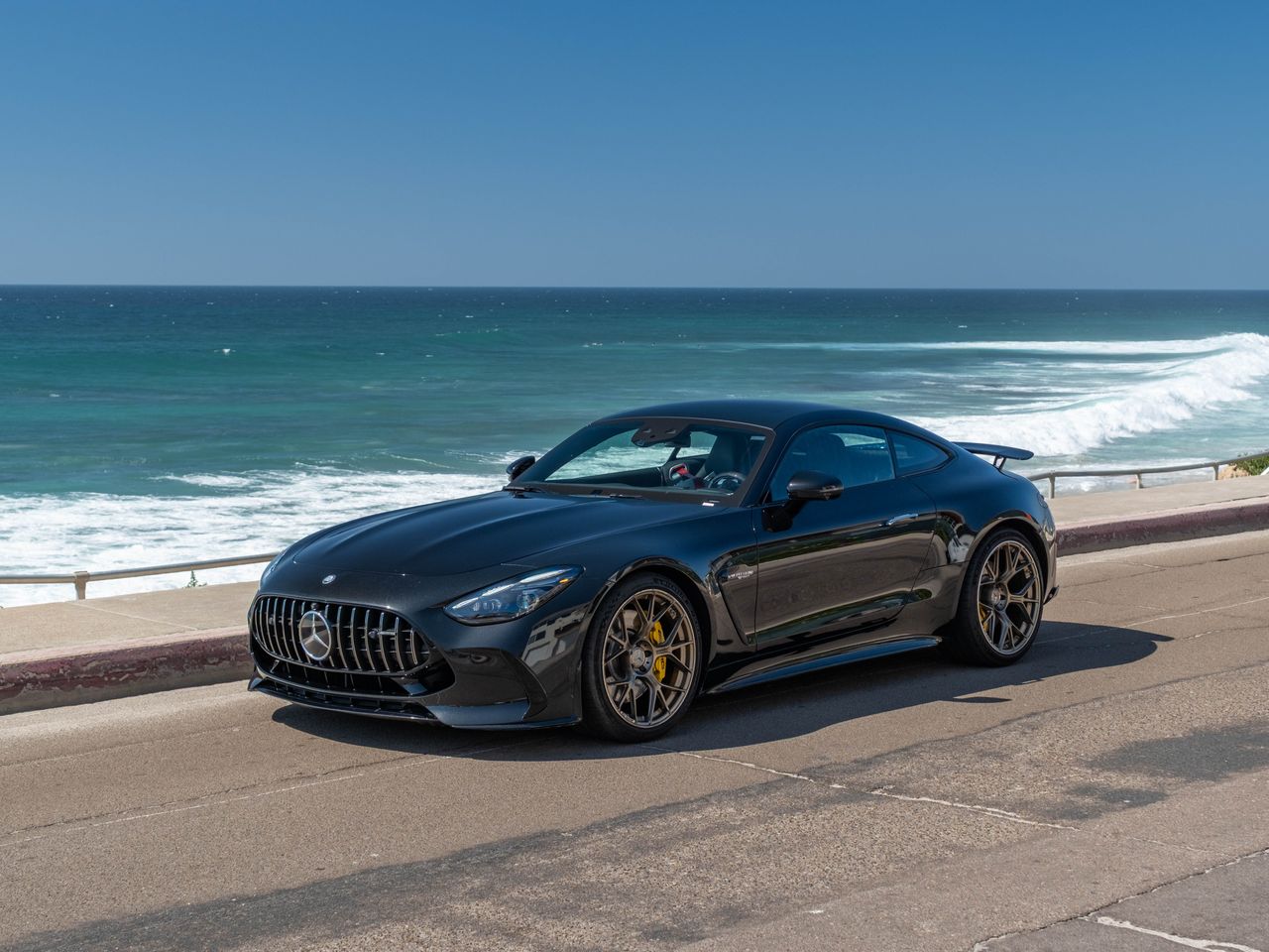 Obsidian Black Metallic 2025 Mercedes-Benz AMG GT 63 4MATIC Coupe All-Wheel Drive 9-Speed Automatic