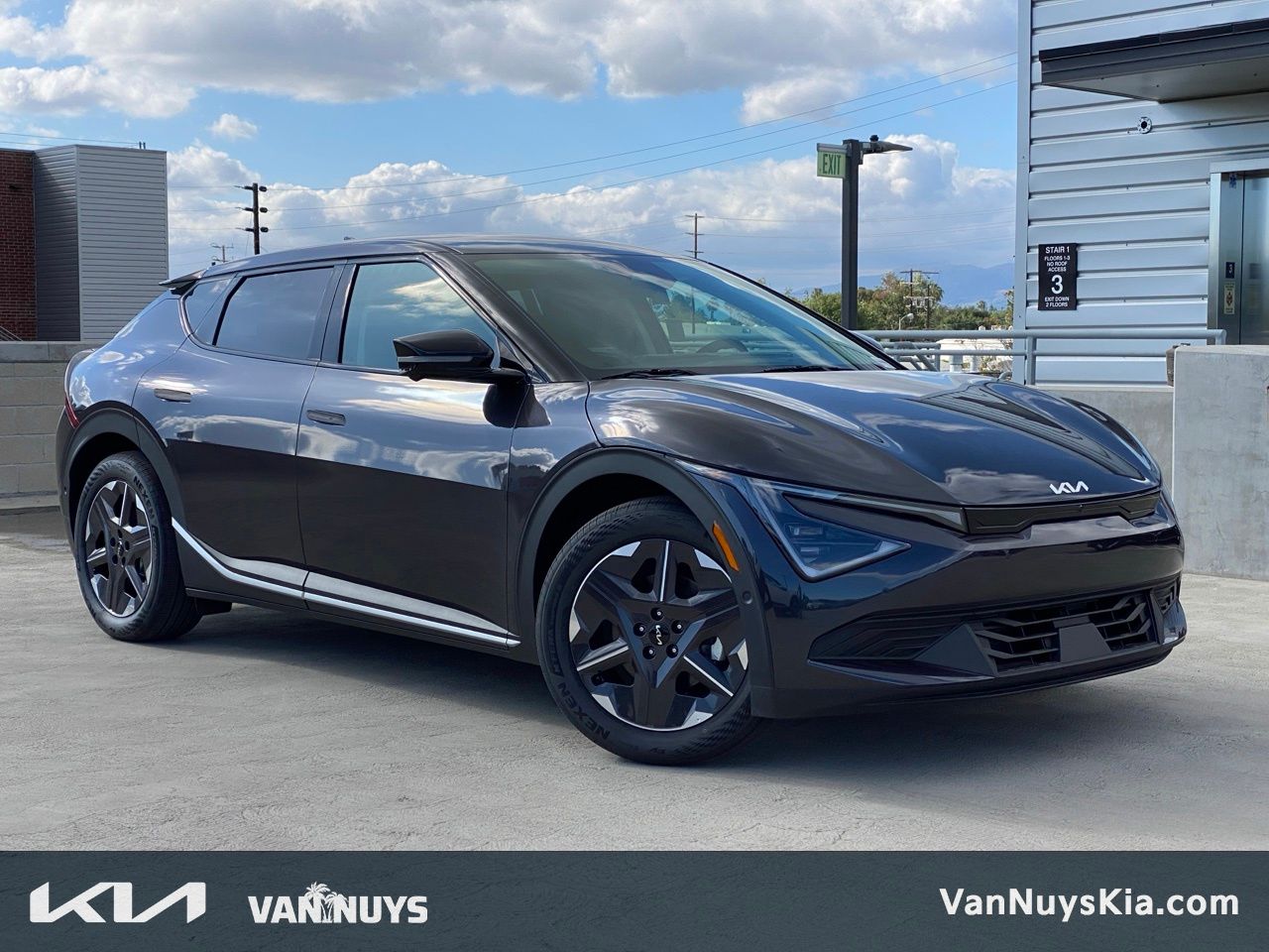 Panthera Metal 2025 Kia EV6 Light Long Range AWD SUV / Crossover All-Wheel Drive 1-Speed Automatic