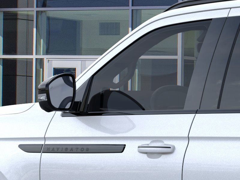 new 2026 Lincoln Navigator L car, priced at $112,590