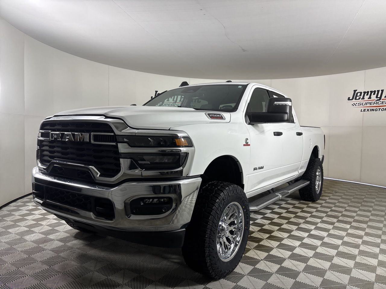 2025 RAM 2500 Big Horn Crew Cab 4WD