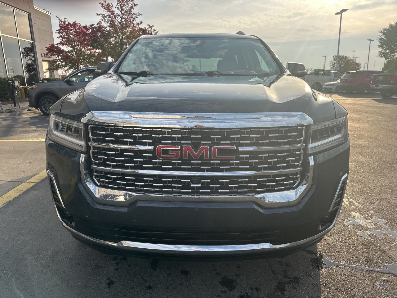 2020 GMC Acadia Denali 2