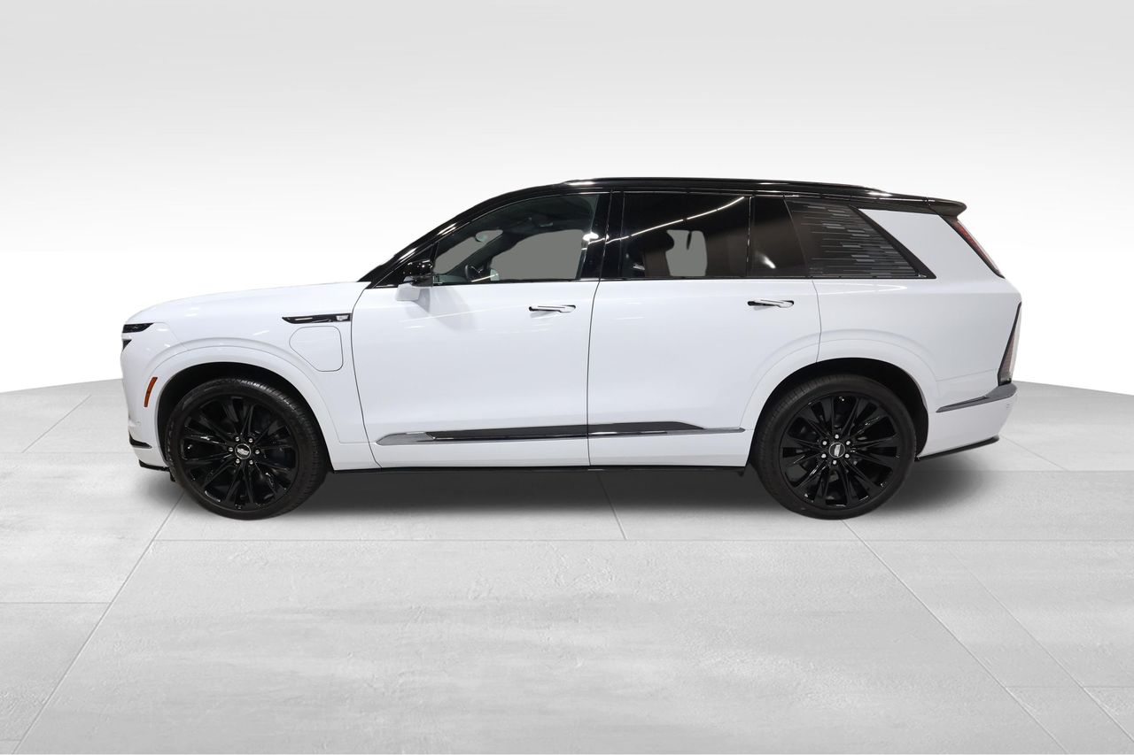 Vibrant White Tricoat 2026 Cadillac VISTIQ SUV / Crossover All-Wheel Drive 1-Speed Automatic