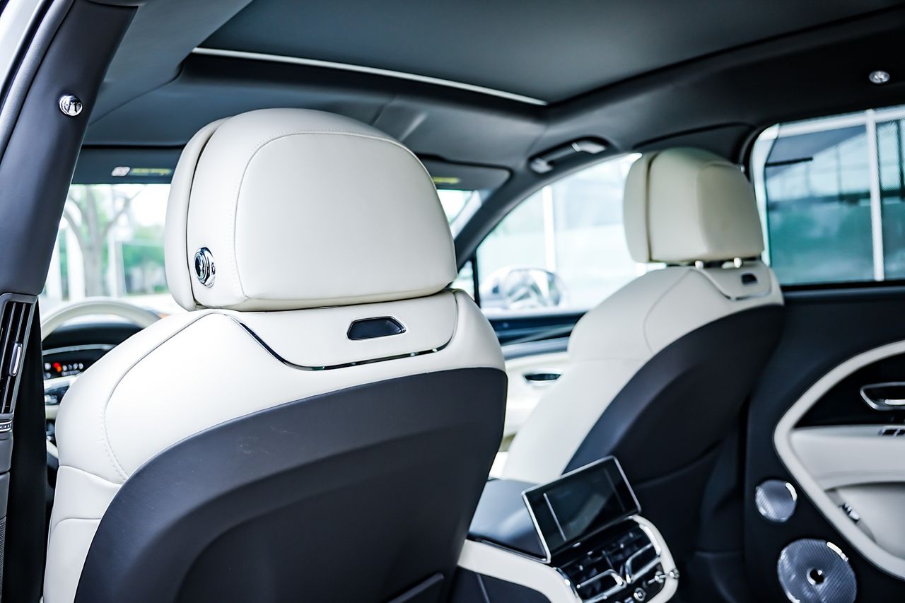 Used Car 2023 Bentley Bentayga Ewb  For Sale Under $200,000 In Austin, Texas