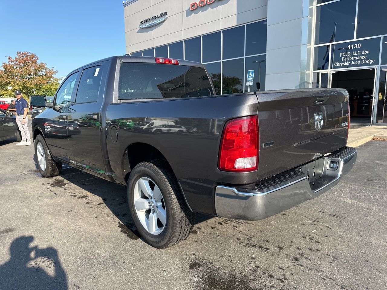 2023 Ram 1500 Classic SLT 5