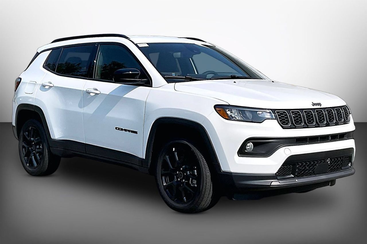 New 2026 White Jeep Latitude image 2