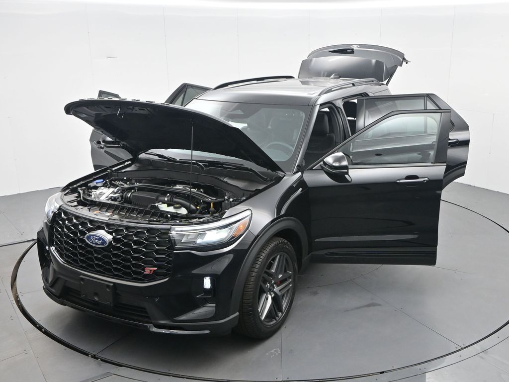 New 2026 Black Ford ST image 36