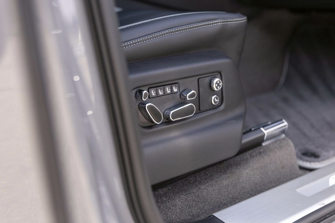 Used Car 2025 Bentley Bentayga  S For Sale Under $240,000 In Austin, Texas