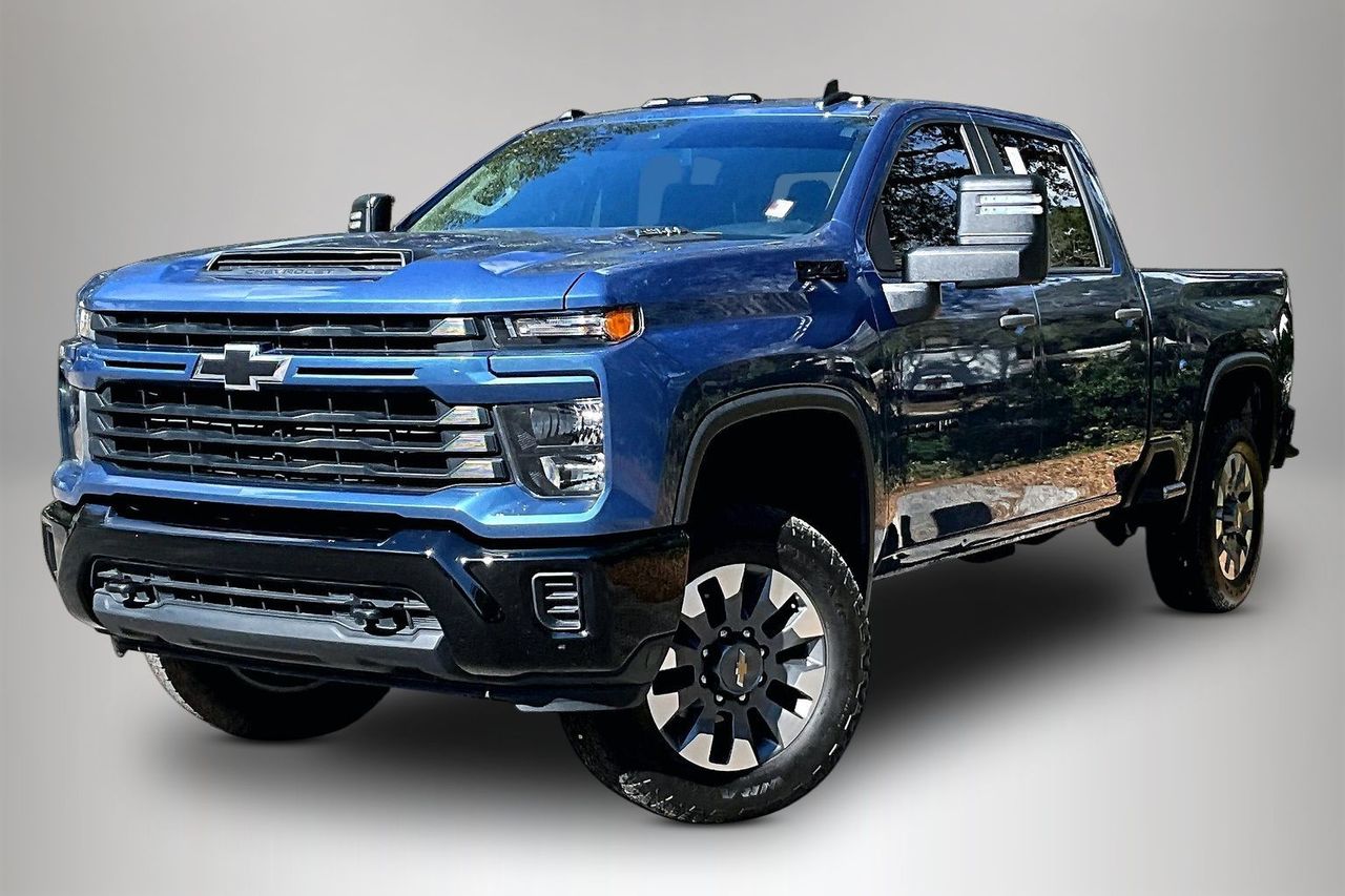 2024 Chevrolet Silverado 2500HD Custom Crew Cab 4WD
