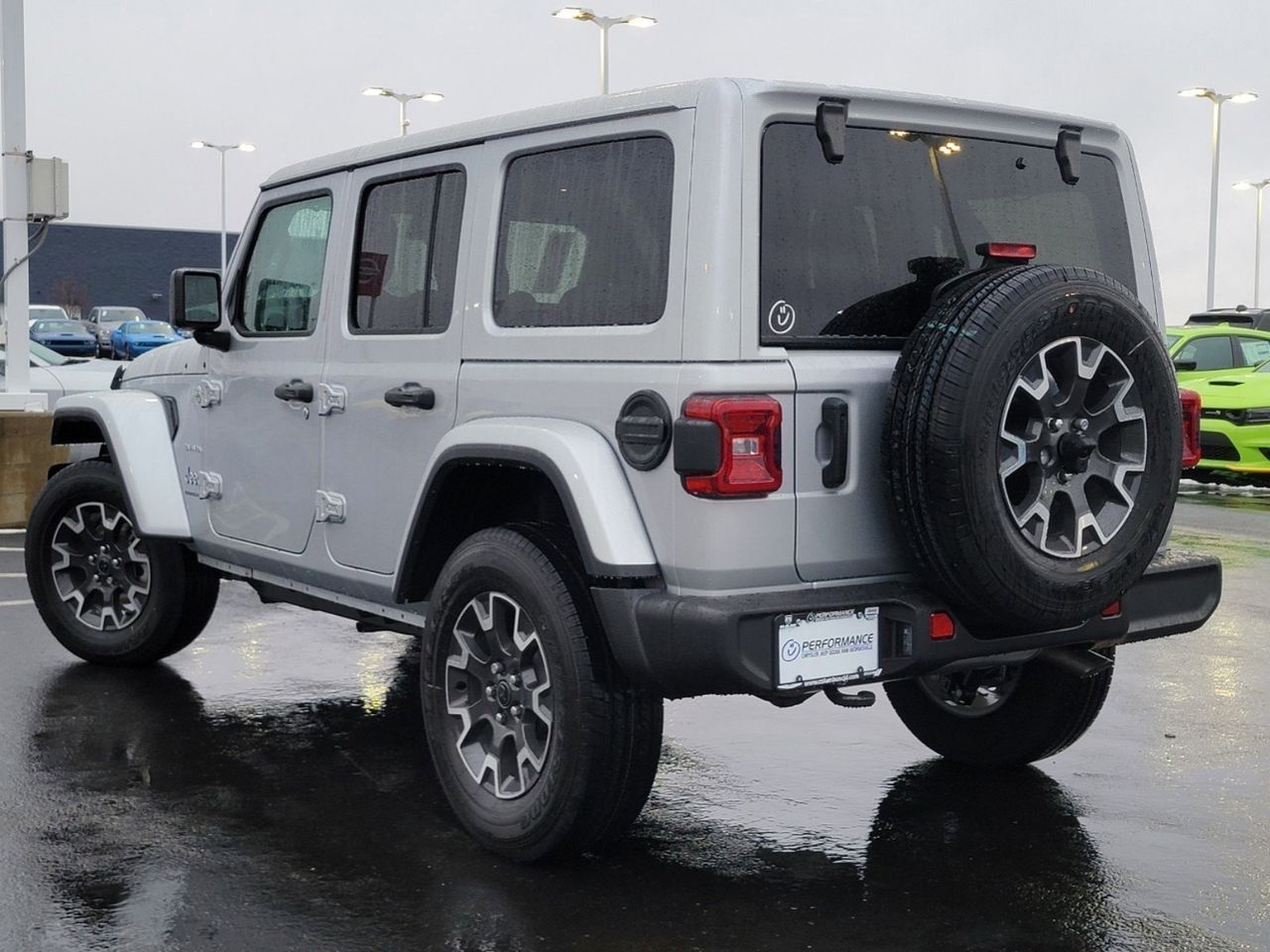 2024 Jeep Wrangler Sahara 12