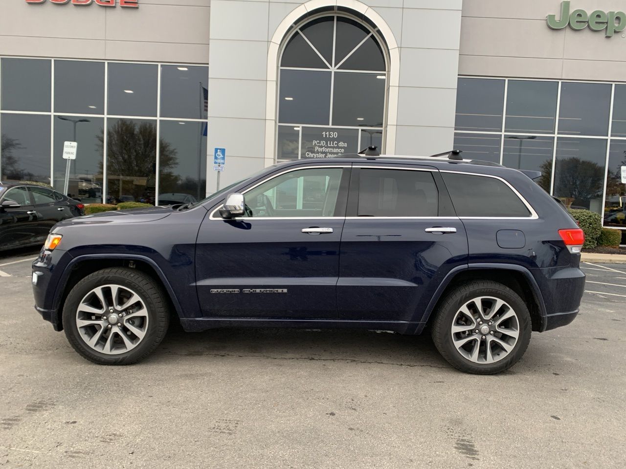 2018 Jeep Grand Cherokee Overland 6