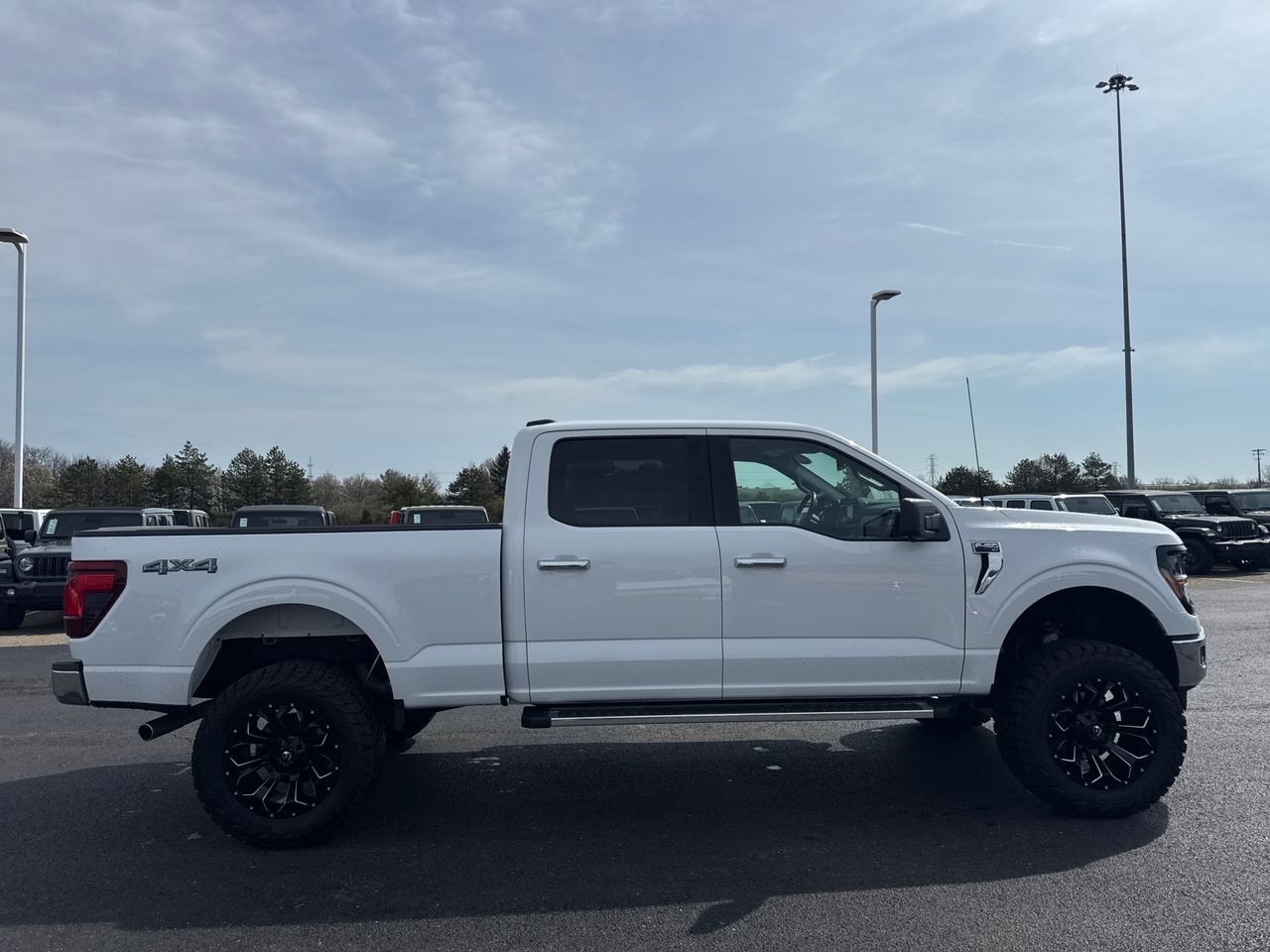 View vehicle photo 2