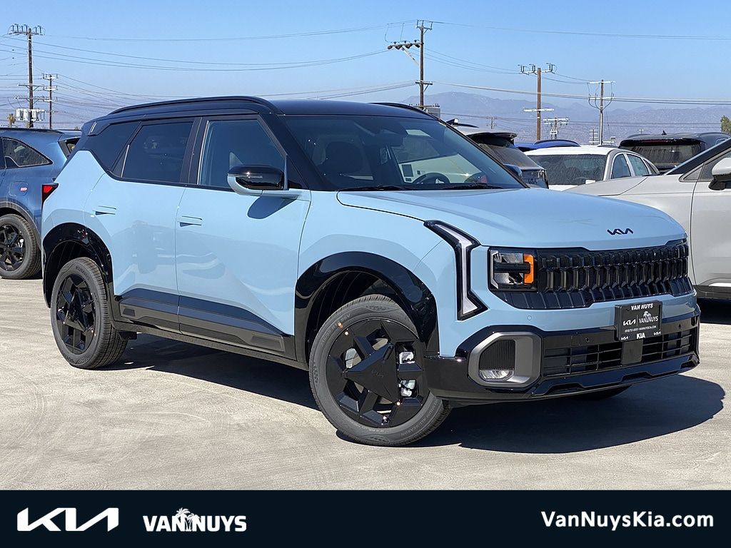 Frost Blue/Black Roof 2027 Kia Seltos SUV / Crossover All-Wheel Drive Continuously Variable Transmission