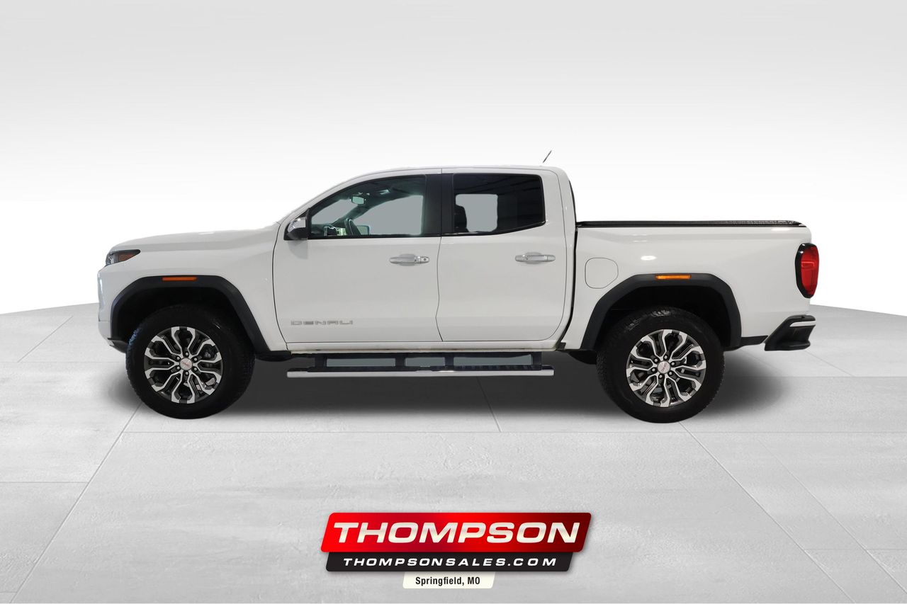 Summit White 2026 GMC Canyon Pickup Truck Four-Wheel Drive 8-Speed Automatic