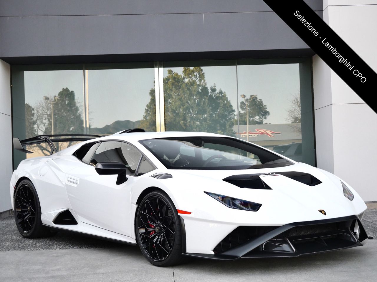 2021 Lamborghini Huracan LP 640-4 STO Coupe RWD