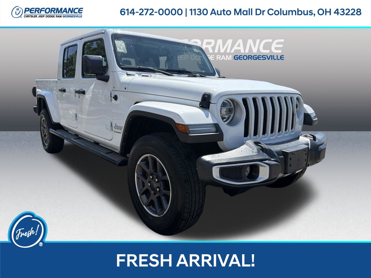 Bright White Clearcoat 2022 Jeep Gladiator Pickup Truck Four-Wheel Drive 6-Speed Manual