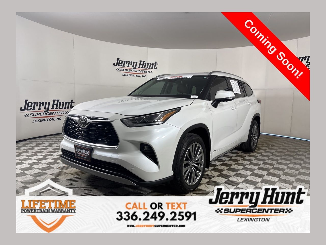 2025 Toyota Highlander Hybrid XLE AWD