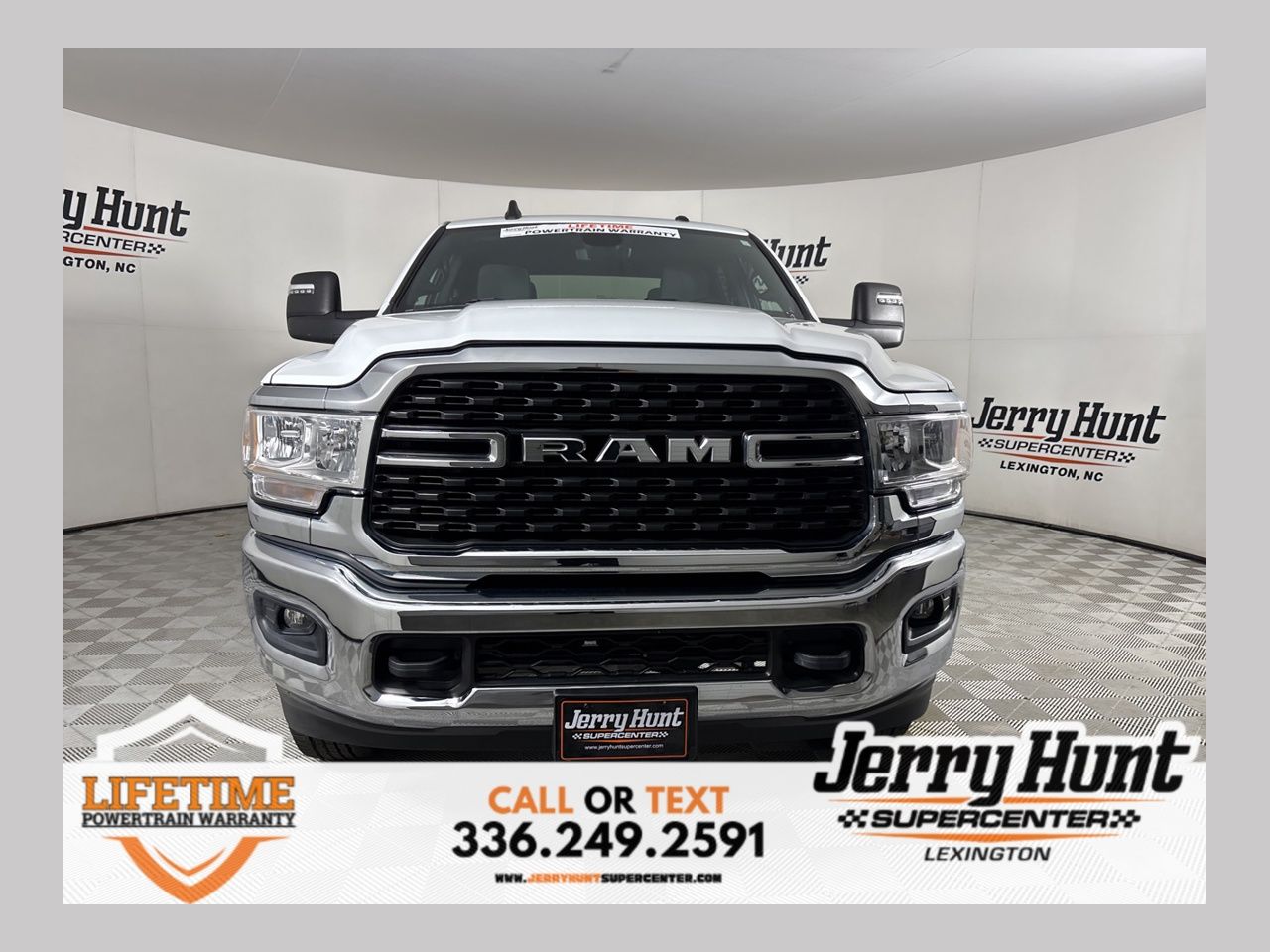 2024 RAM 2500 Big Horn Crew Cab 4WD