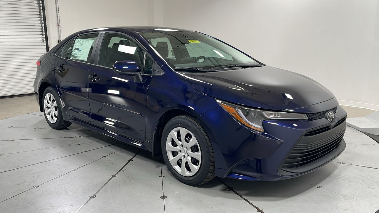 New 2026  Toyota LE image 3