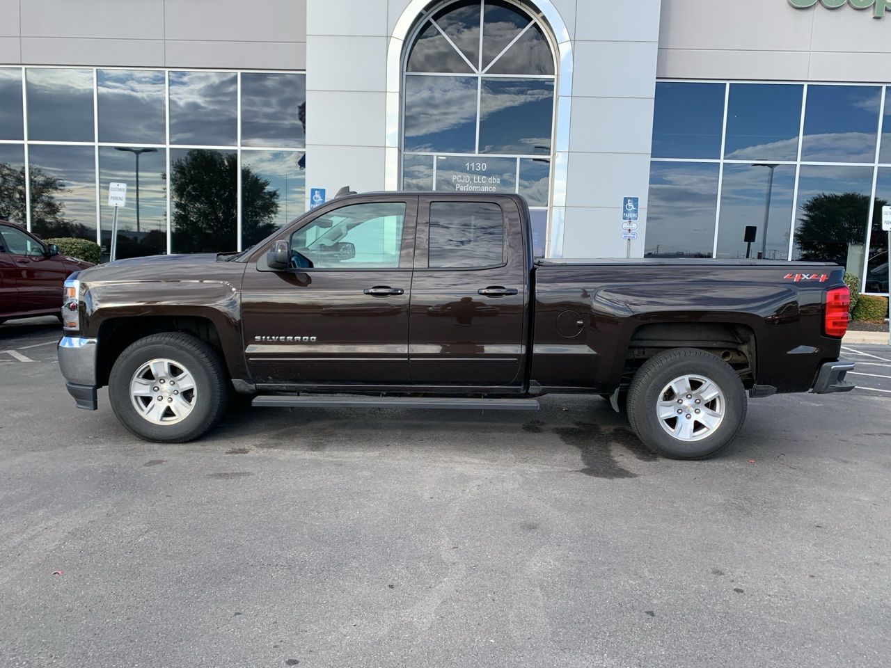 2018 Chevrolet Silverado 1500 LT 6