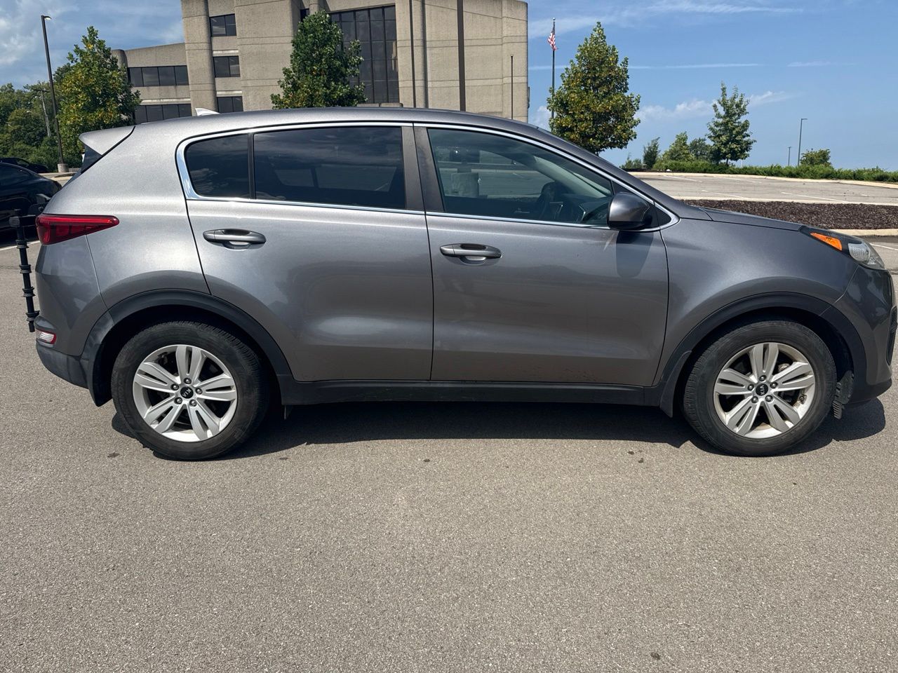 Used 2019 Silver Kia LX image 3