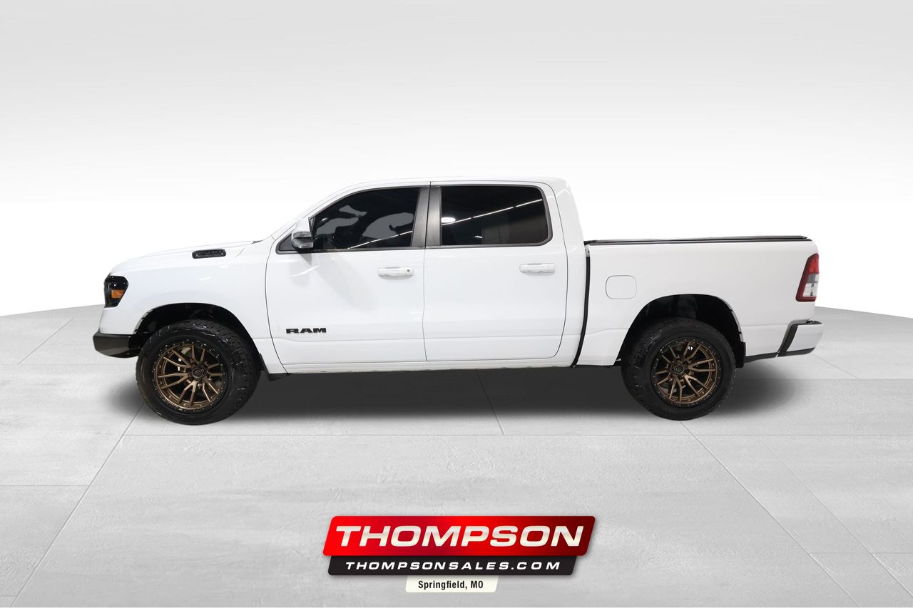 Bright White Clearcoat 2020 RAM 1500 Big Horn Crew Cab 4WD Pickup Truck Four-Wheel Drive 8-Speed Automatic