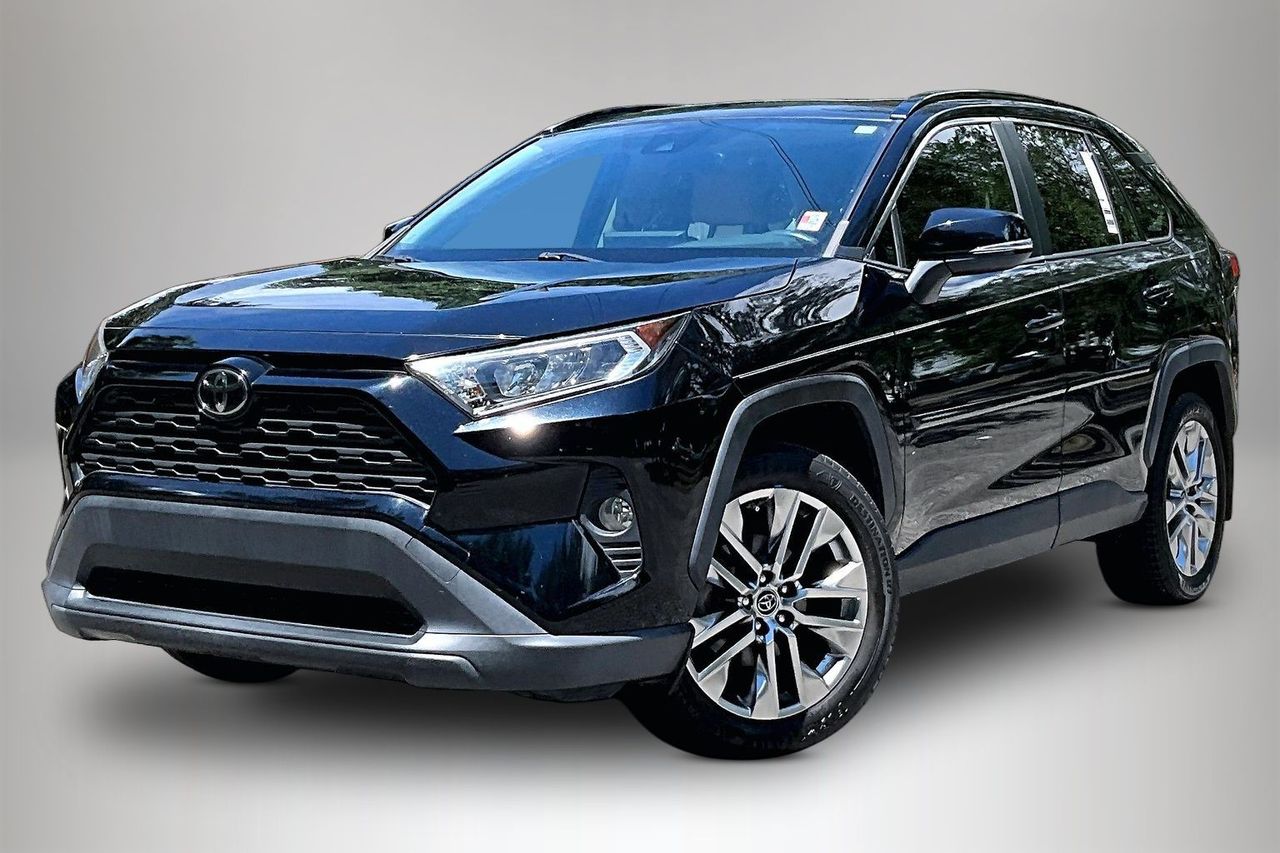 Midnight Black Metallic 2019 Toyota RAV4 SUV / Crossover Front-Wheel Drive 8-Speed Automatic
