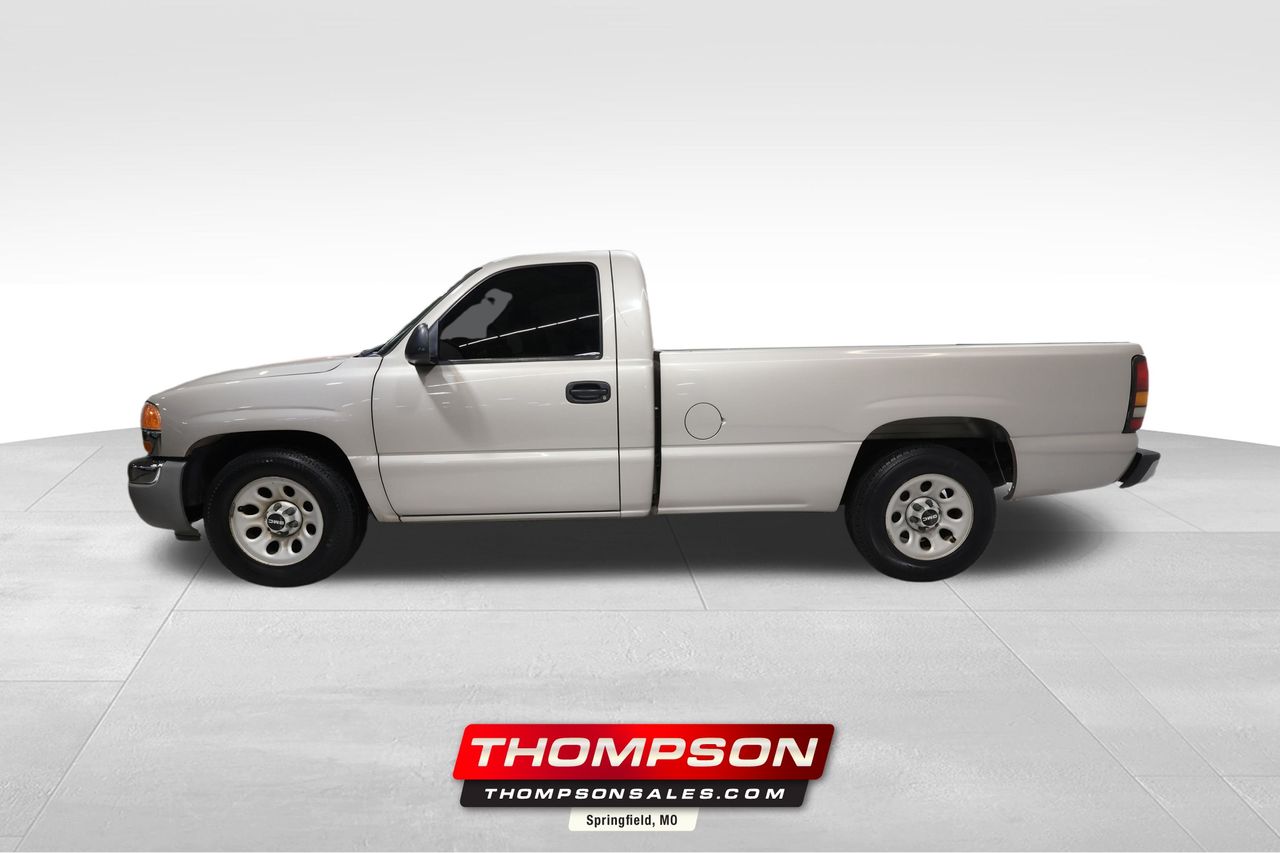 2007 GMC Sierra Classic 1500 Work Truck RWD