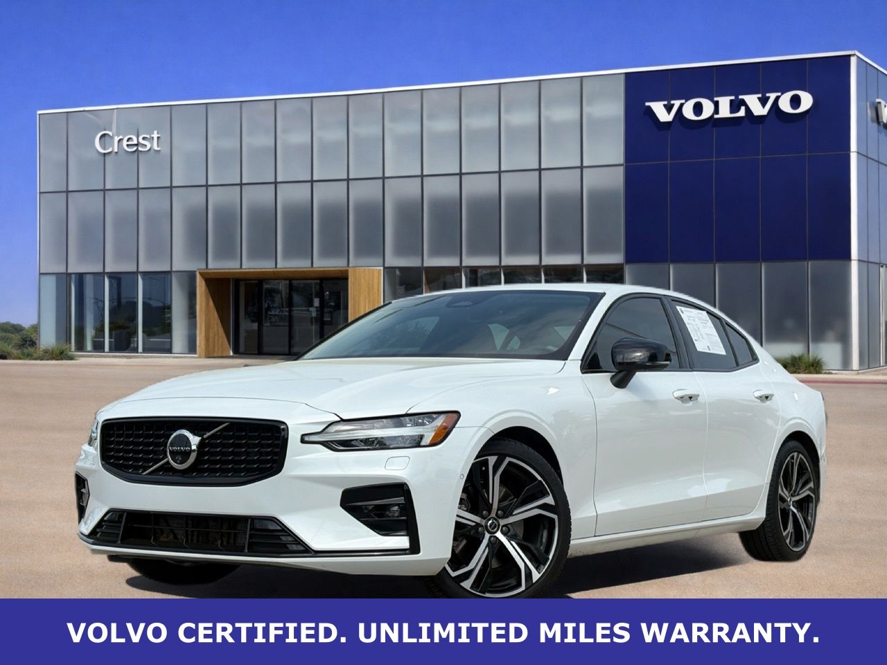 Crystal White Pearl 2025 Volvo S60 B5 Plus AWD Sedan All-Wheel Drive Automatic
