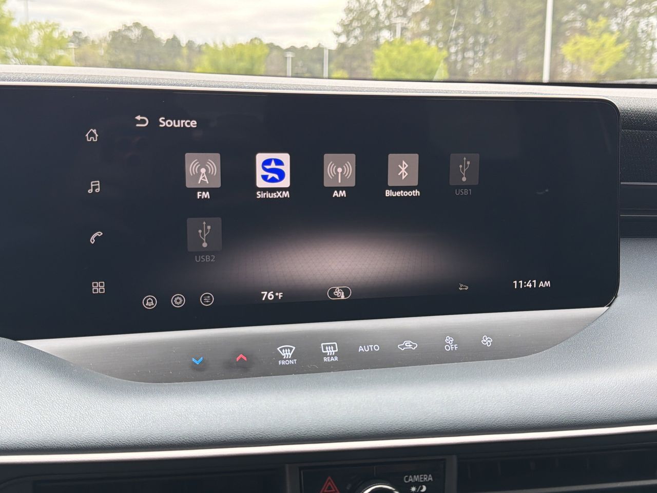 View vehicle photo 5