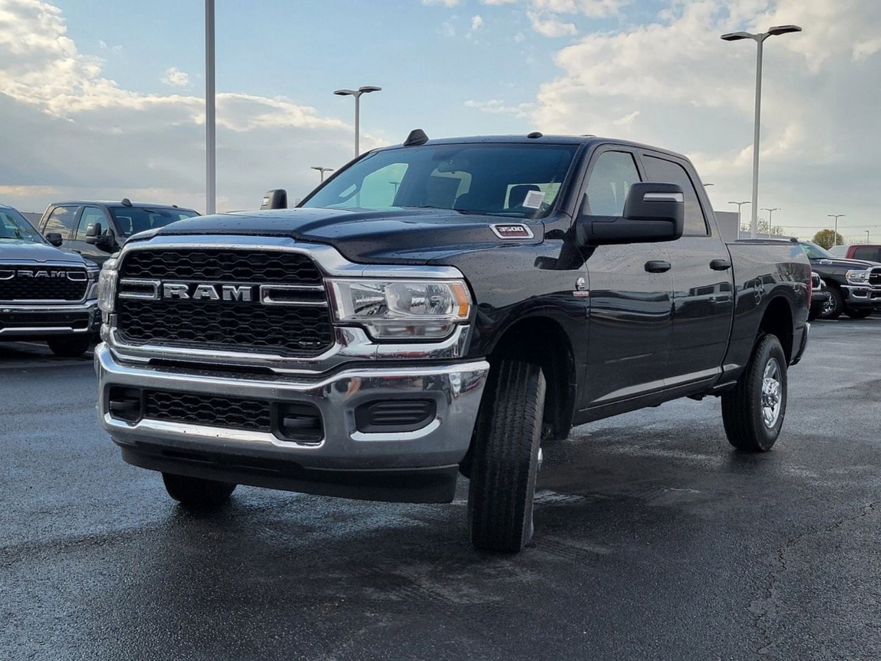 2024 Ram 3500 Tradesman 3