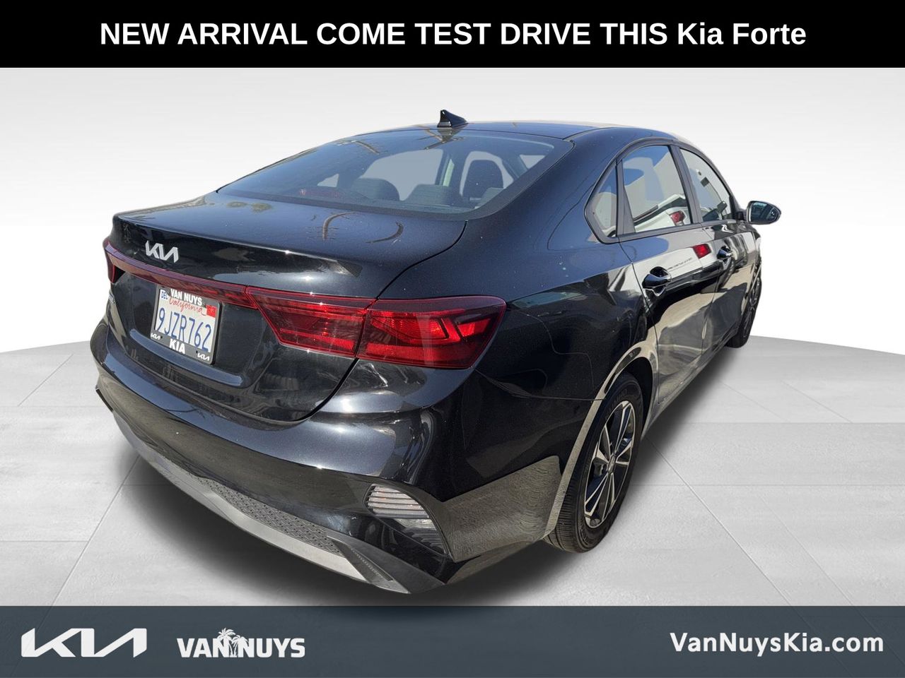 View vehicle photo 3