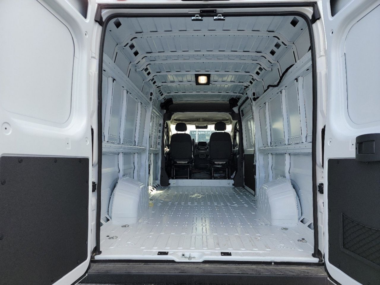 2024 Ram ProMaster 3500 High Roof 15