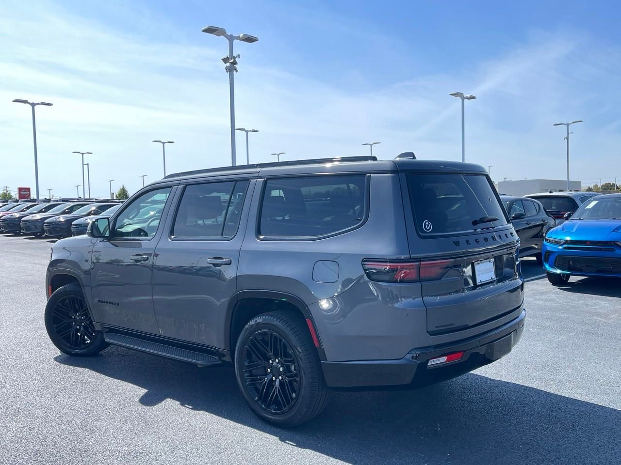 2023 Jeep Wagoneer Series II 5