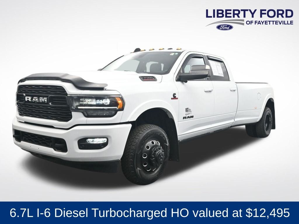 Bright White Clearcoat 2022 RAM 3500 Limited Crew Cab LB DRW 4WD Pickup Truck Four-Wheel Drive 6-Speed Automatic