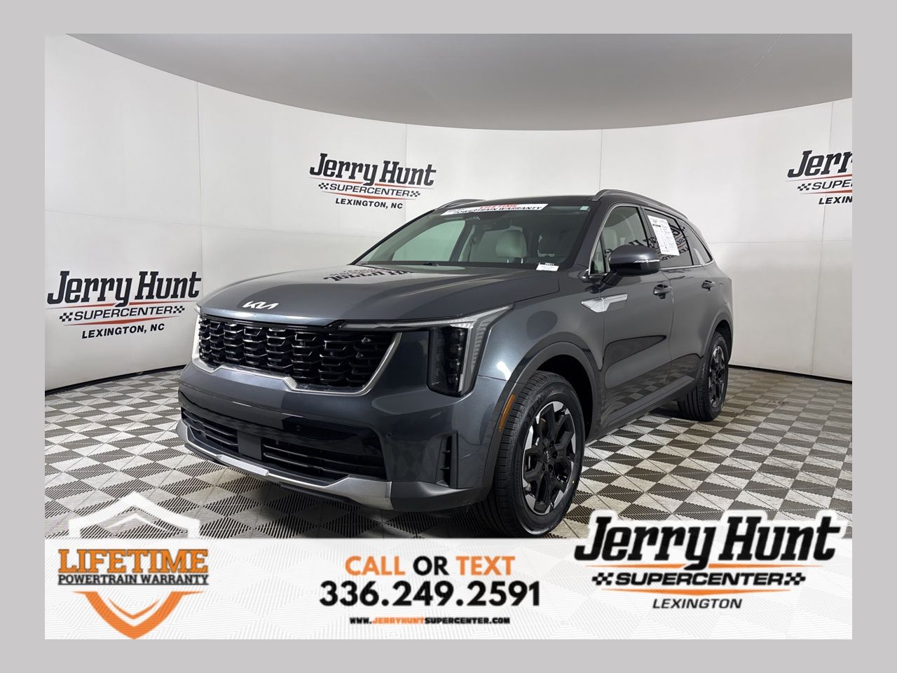 Gravity Gray 2024 Kia Sorento S AWD SUV / Crossover All-Wheel Drive 8-Speed Automatic